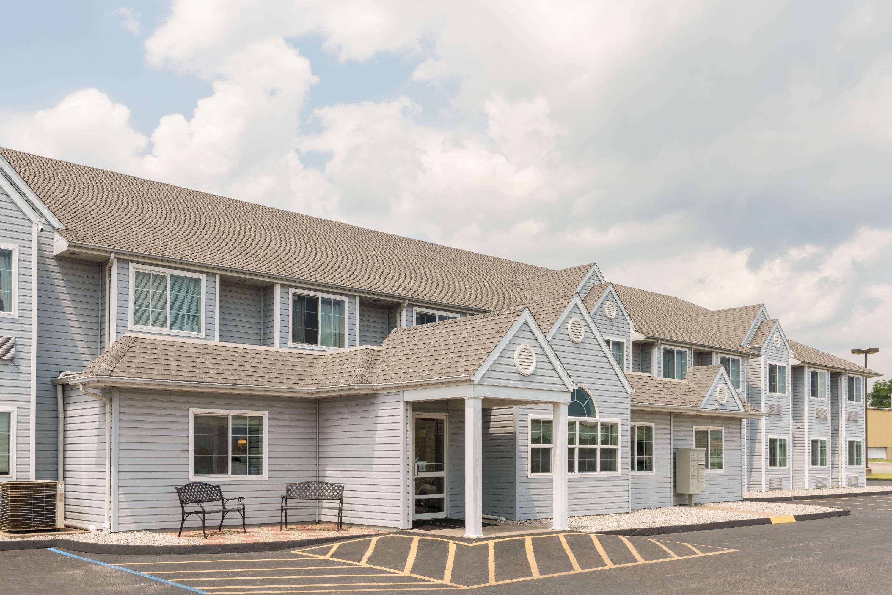 Microtel Inn & Suites By Wyndham Sainte Genevieve Ste. Genevieve Esterno foto