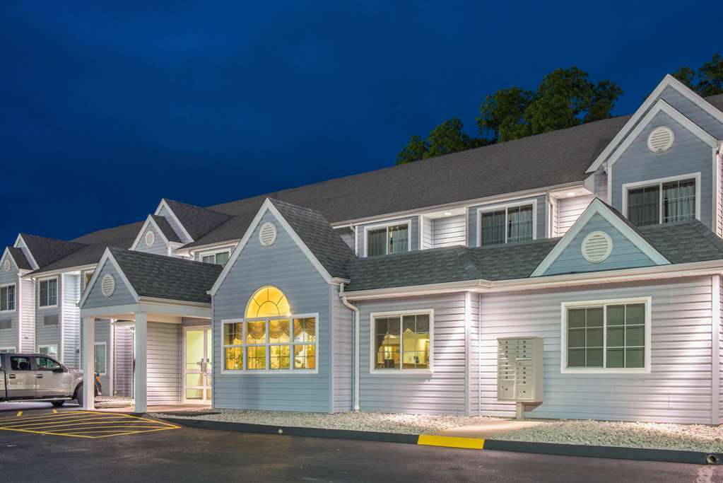 Microtel Inn & Suites By Wyndham Sainte Genevieve Ste. Genevieve Esterno foto
